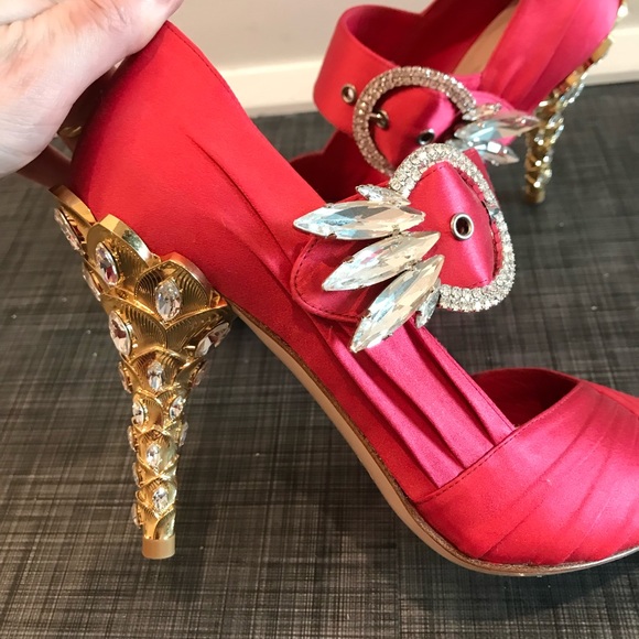 Unworn Miu Miu heels - Picture 2 of 4